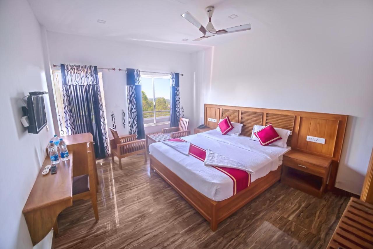 טריואנדרום Princess De Munnar - 3 Star Hotel מראה חיצוני תמונה