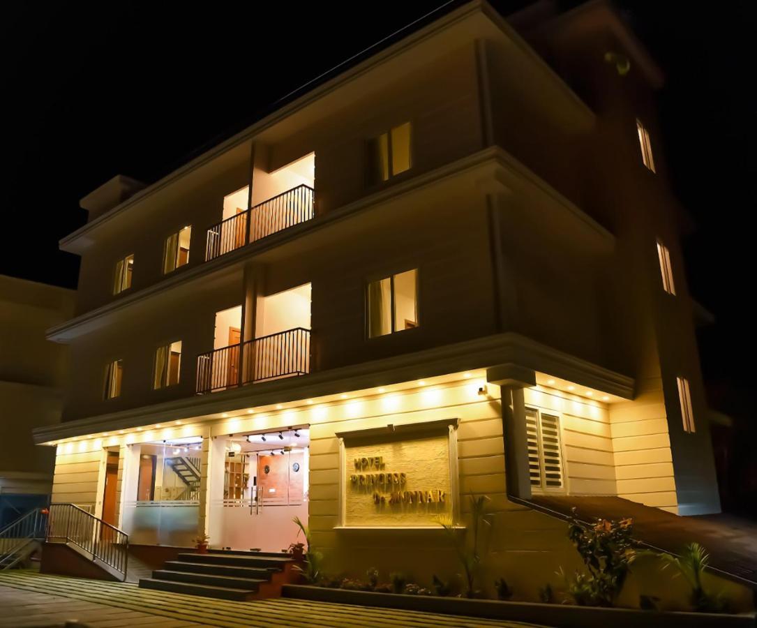 טריואנדרום Princess De Munnar - 3 Star Hotel מראה חיצוני תמונה